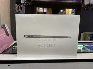 New Laptop Apple MacBook Air 8GB Apple M1 SSD 256GB