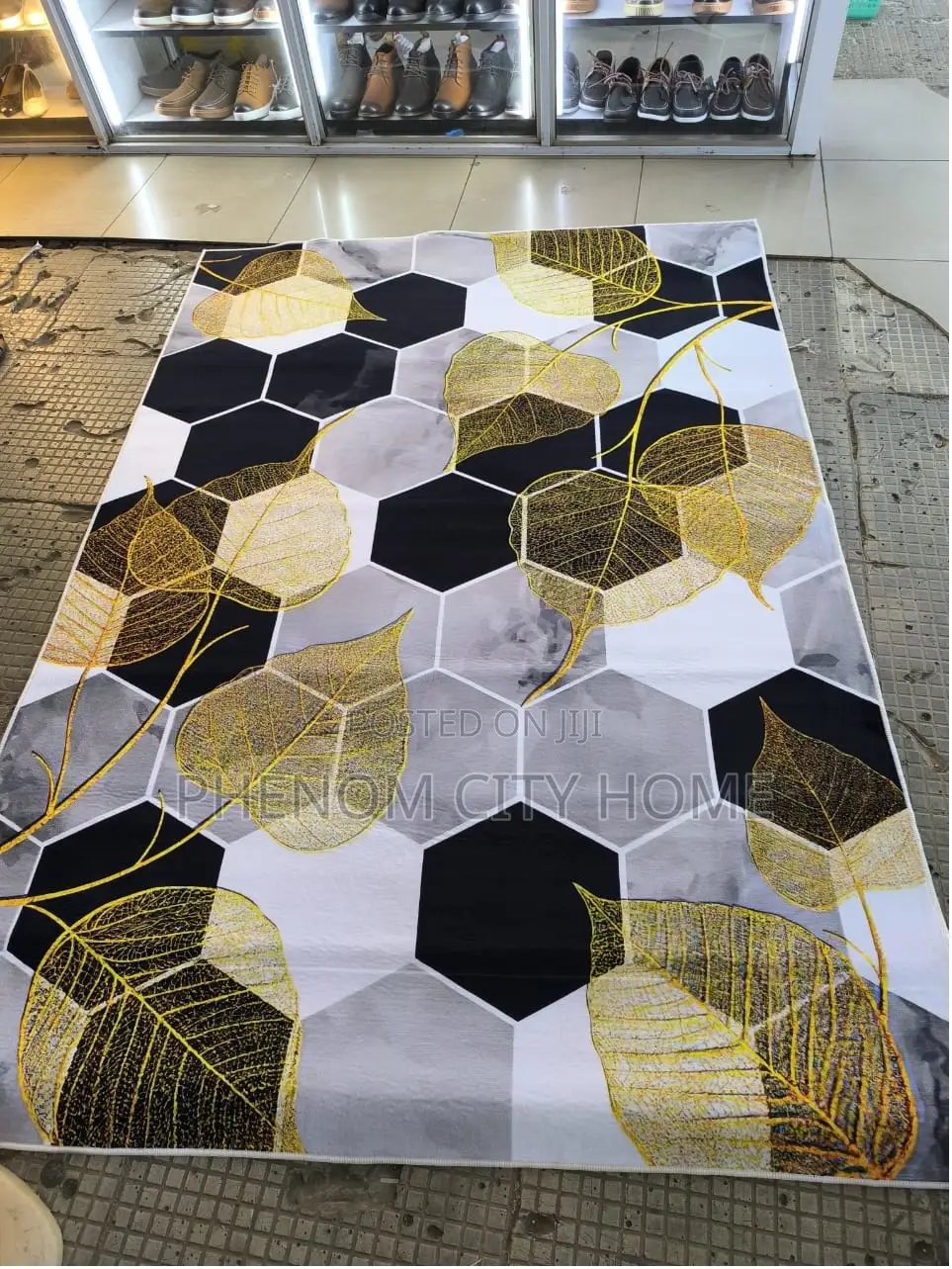 Modern Aesthetic Affordable Area Rugs Available