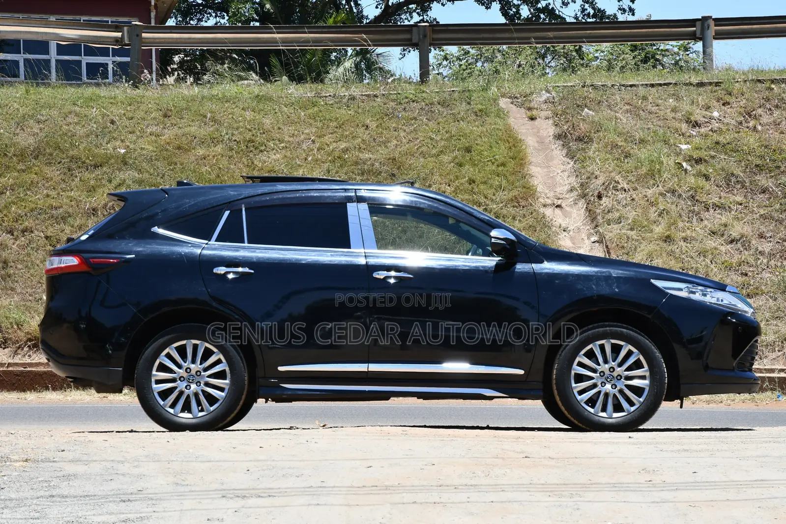 Toyota Harrier 2017 Black