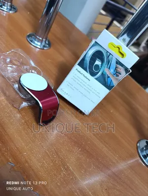 Magnetic Dash Vent Phone Holder , Strong Secure Grip