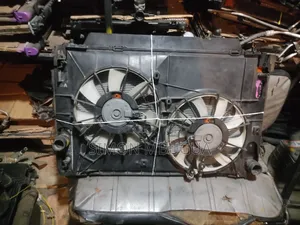 Toyota Alphard 2010 Radiator