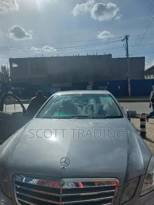 Mercedes W212 Front Windscreen