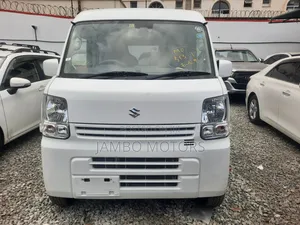 Suzuki Every 2018 White