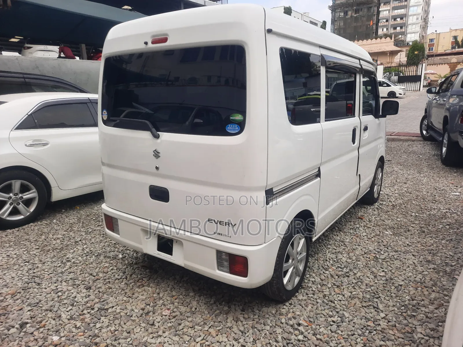 Suzuki Every 2018 White
