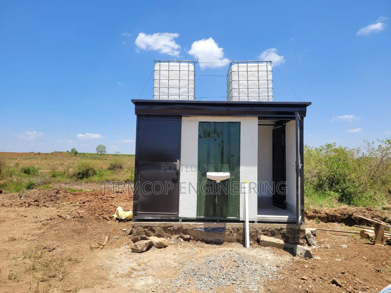 Complete Container Restrooms-10ft