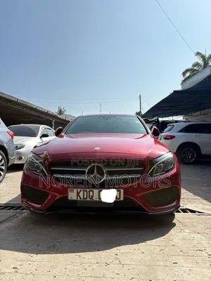 Mercedes-Benz C200 2017 Red