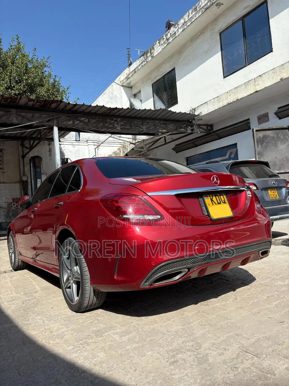 Mercedes-Benz C200 2017 Red