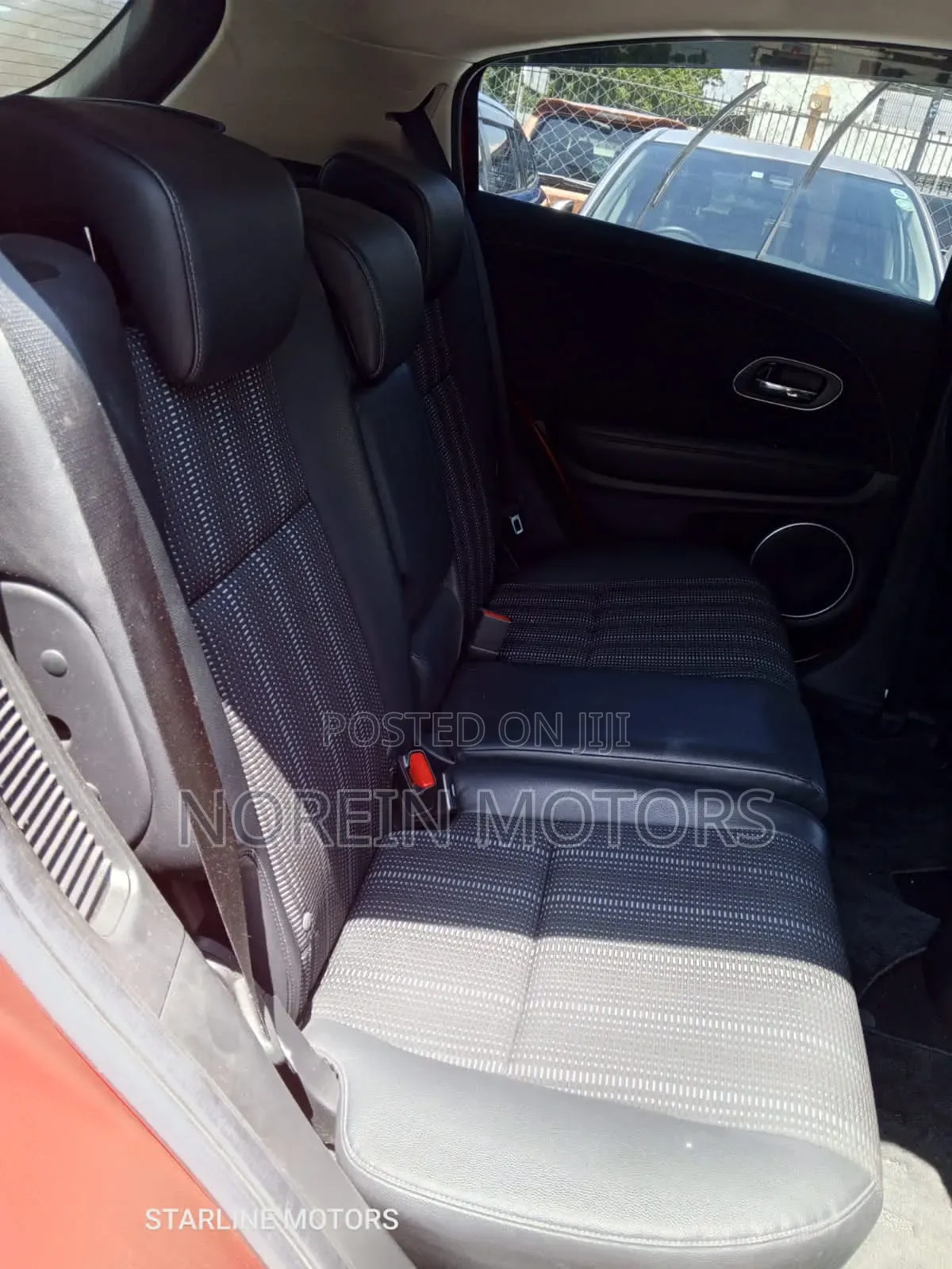 Honda Vezel 2018 Red