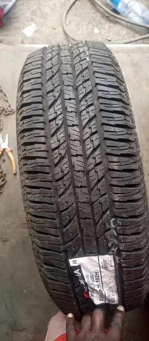 225/65r17 Yokohama Tyres