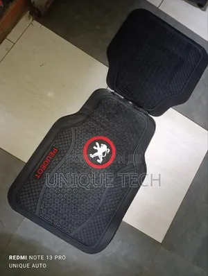Universal Fit 5pc Non-Slip Rubber Car Mats ( Peugeot)