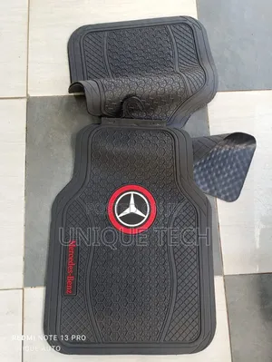 Universal Fit Mercedes-Benz Rubber Floor Mat Set