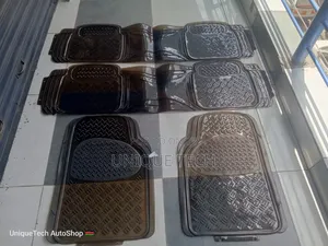 Heavy-Duty Car Mats for Toyota Noah/Voxy ( All-Weather)