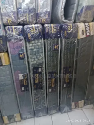 4 by 6 Hypoallergenic Fibre Matress Fd5tg