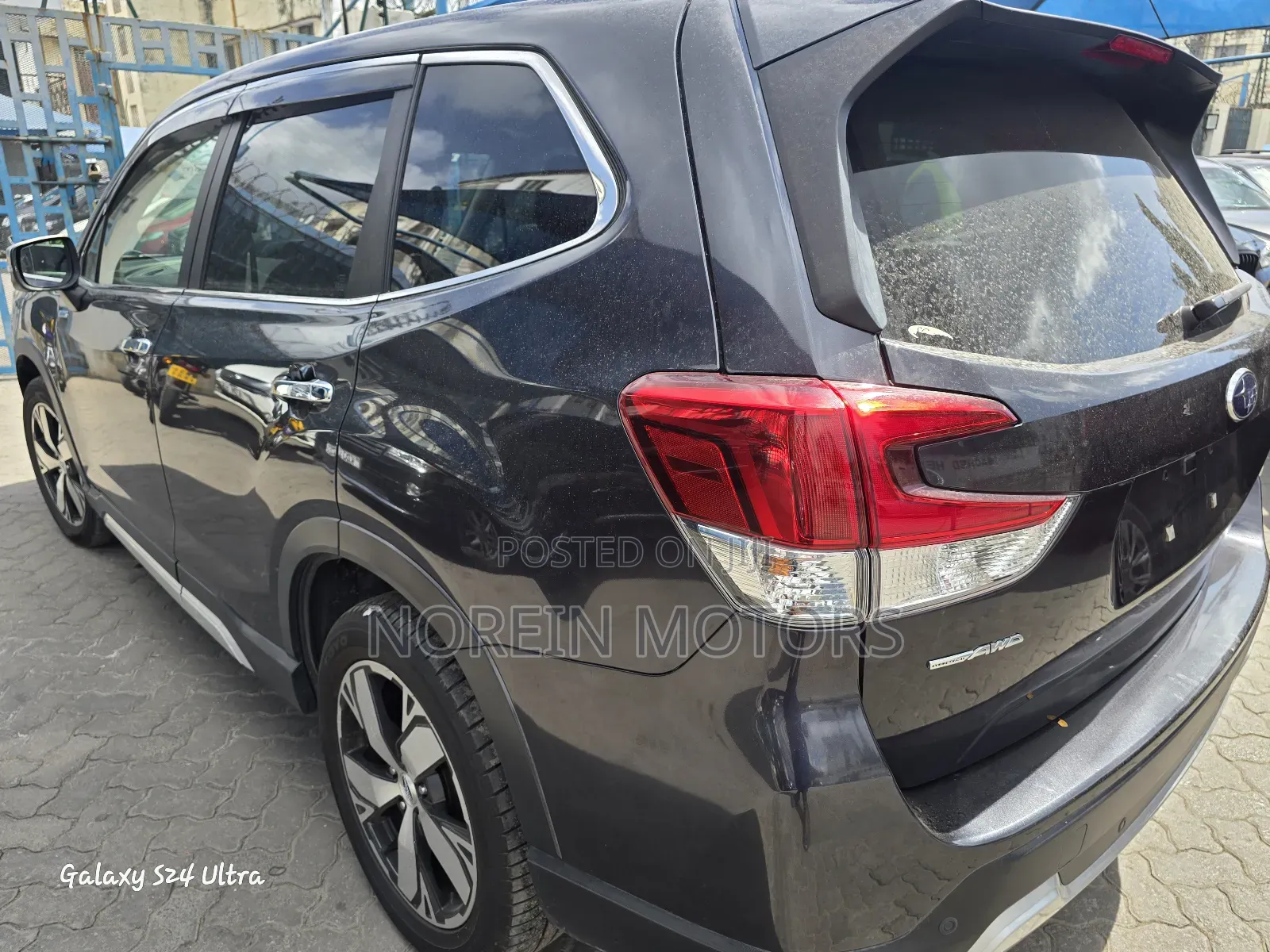 Subaru Forester 2019 Gray