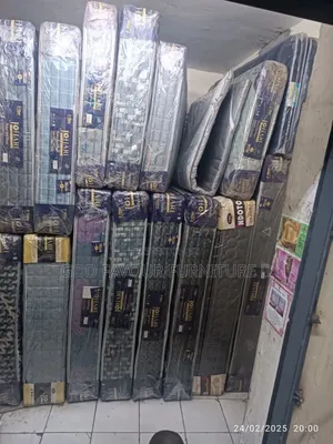 Size 4 by 6 Hypoallergenic Fibre Matress Mh5tf
