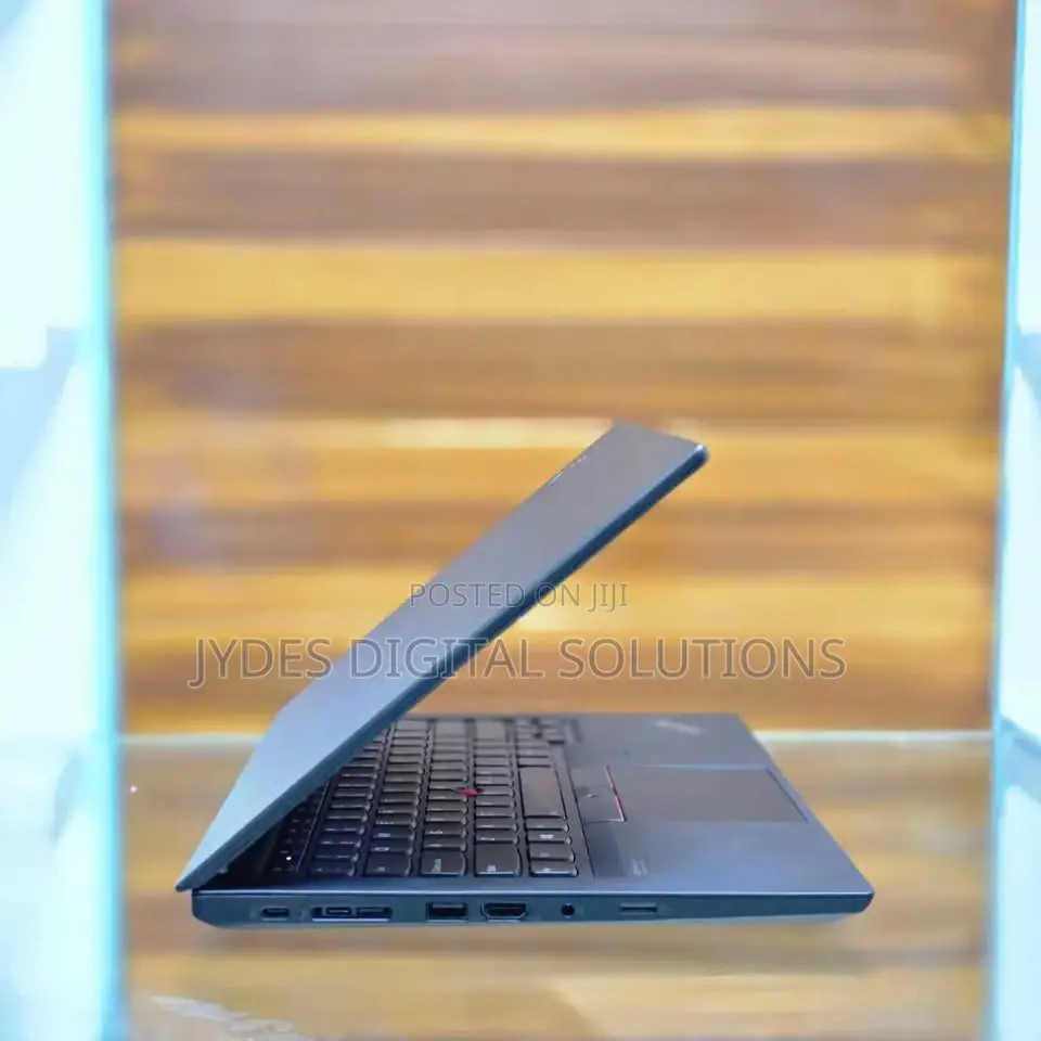 Laptop Lenovo ThinkPad P14s 16GB Intel Core i7 SSD 512GB