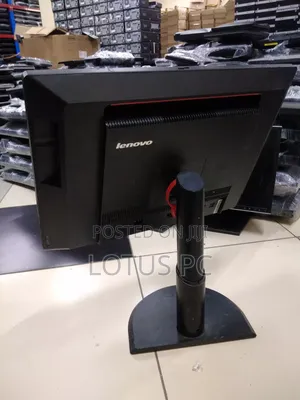 Desktop Computer Lenovo ThinkCentre M93 8GB Intel Core I5 SSD 256GB