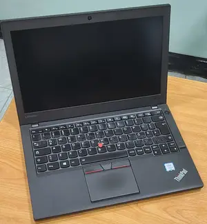 Laptop Lenovo ThinkPad X260 8GB Intel Core I5 SSD 256GB