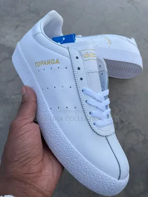 Topanga Sneakers