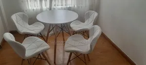 Classic Dining Set