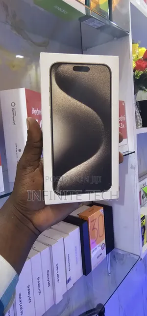 New Apple iPhone 15 Pro 256 GB Black