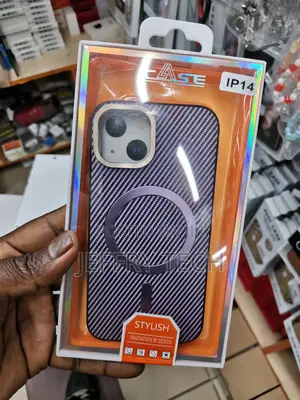 Carbon Fiber Patterned Magnetic Cases for iPhone 14 Purple