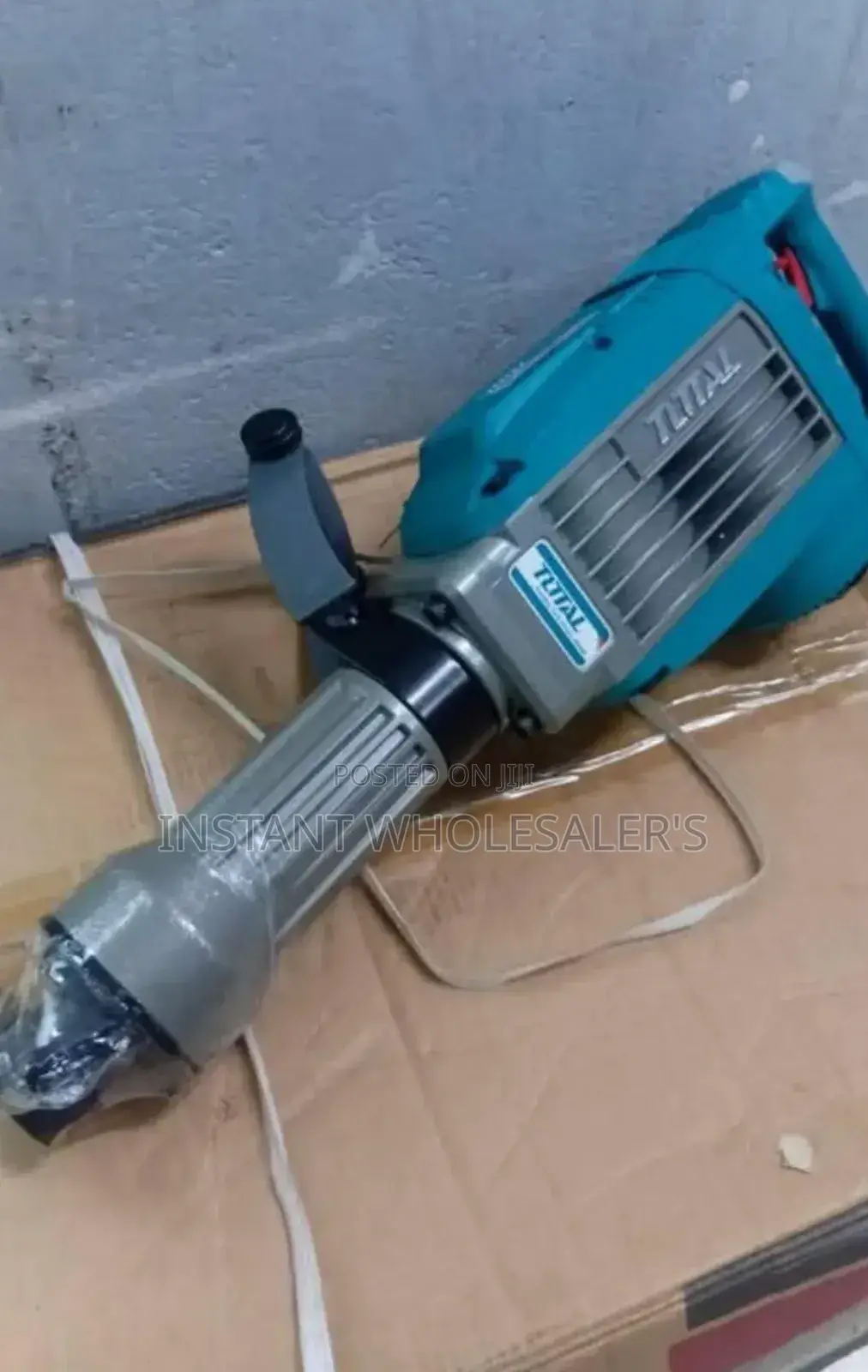 Powerful Electric Demolition Hammer