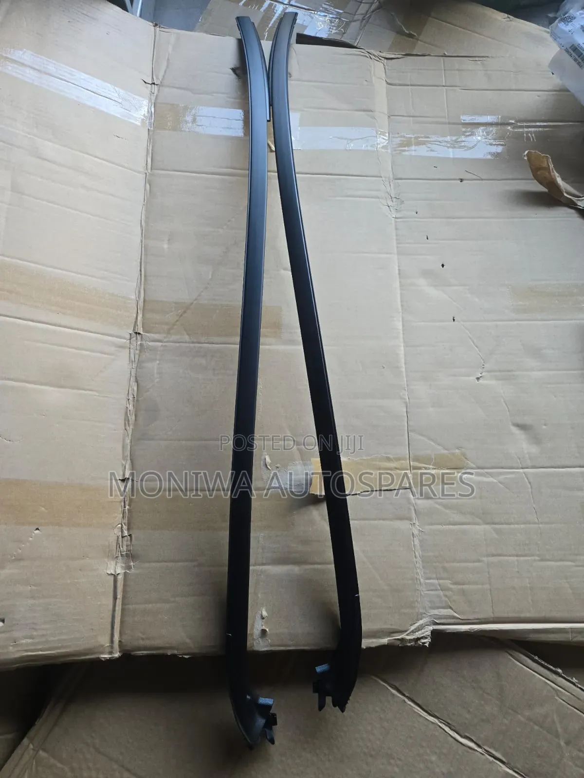 Windscreen Moulding Fj 200