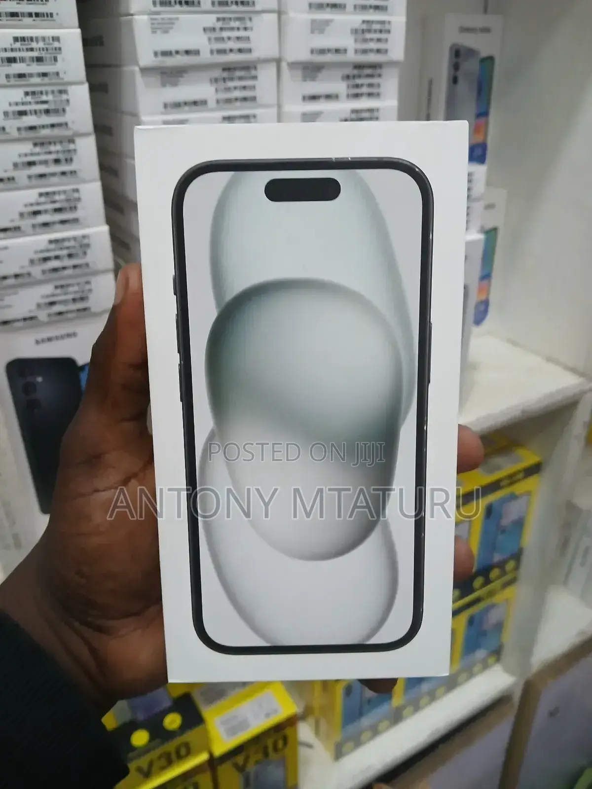 New Apple iPhone 15 128 GB Black