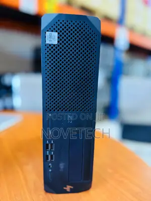 Desktop Computer HP Z2 G5 SFF 8GB Intel Core I5 SSD 256GB