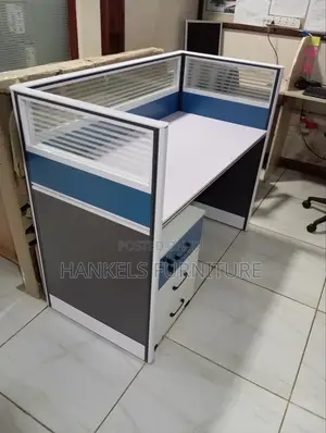 One Way Imported Workstation