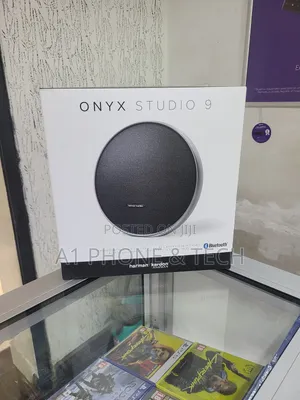 Onyx Studio 9