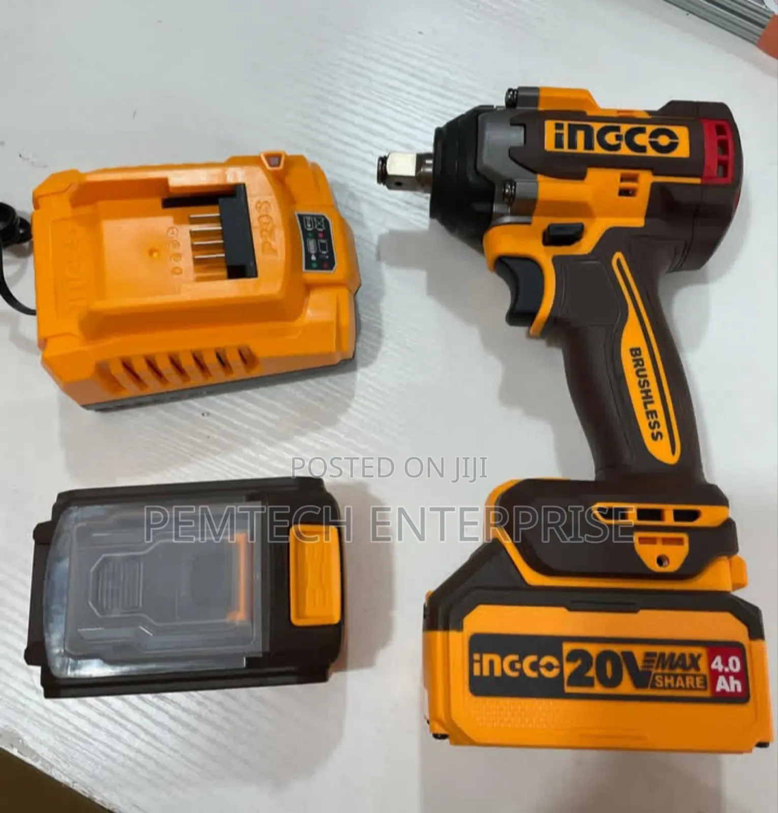Lithium-Ion Impact Wrench 20v 2.0ah