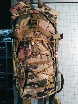 Back Pack With 3l Hydration Bag