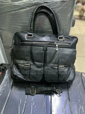 Black Leather/Shoulder/Documents/Laptop Men's Bags at 1800
