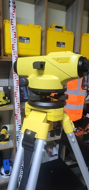 Topcon at B2a Professional Auto Level