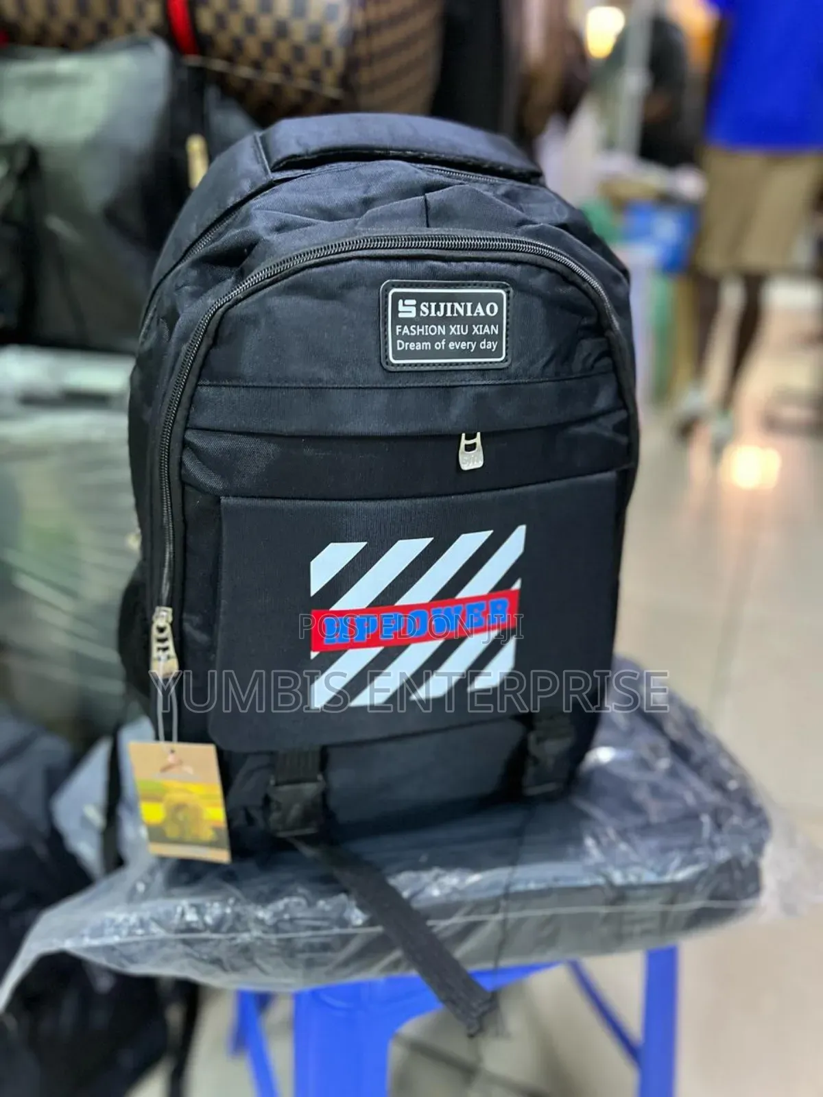 Laptop/Backpacks Quality Material at 1200