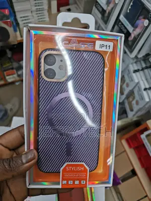 Carbon Fiber Magsafe-Compatible Phone Case for iPhone 11