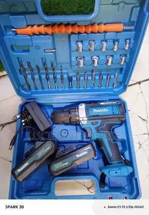 Makita Cordless Drill 26v Rechargeable Batteries