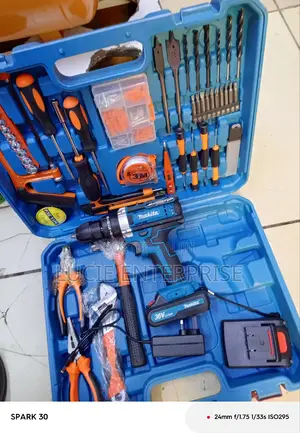 Makita Cordless Hammer Drill Complete Set 36v