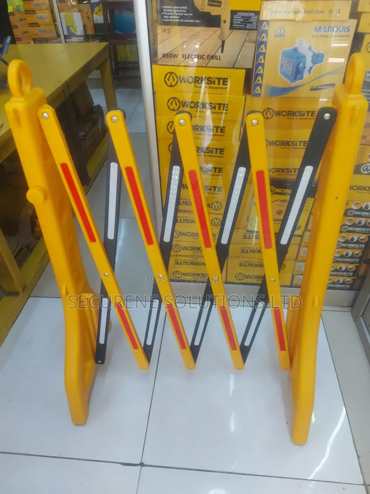 Expanding Length Barricades