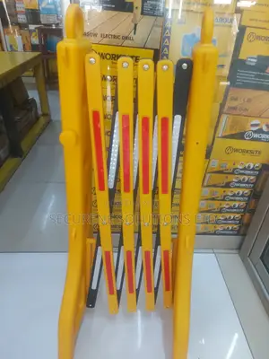 Expanding Length Barricades