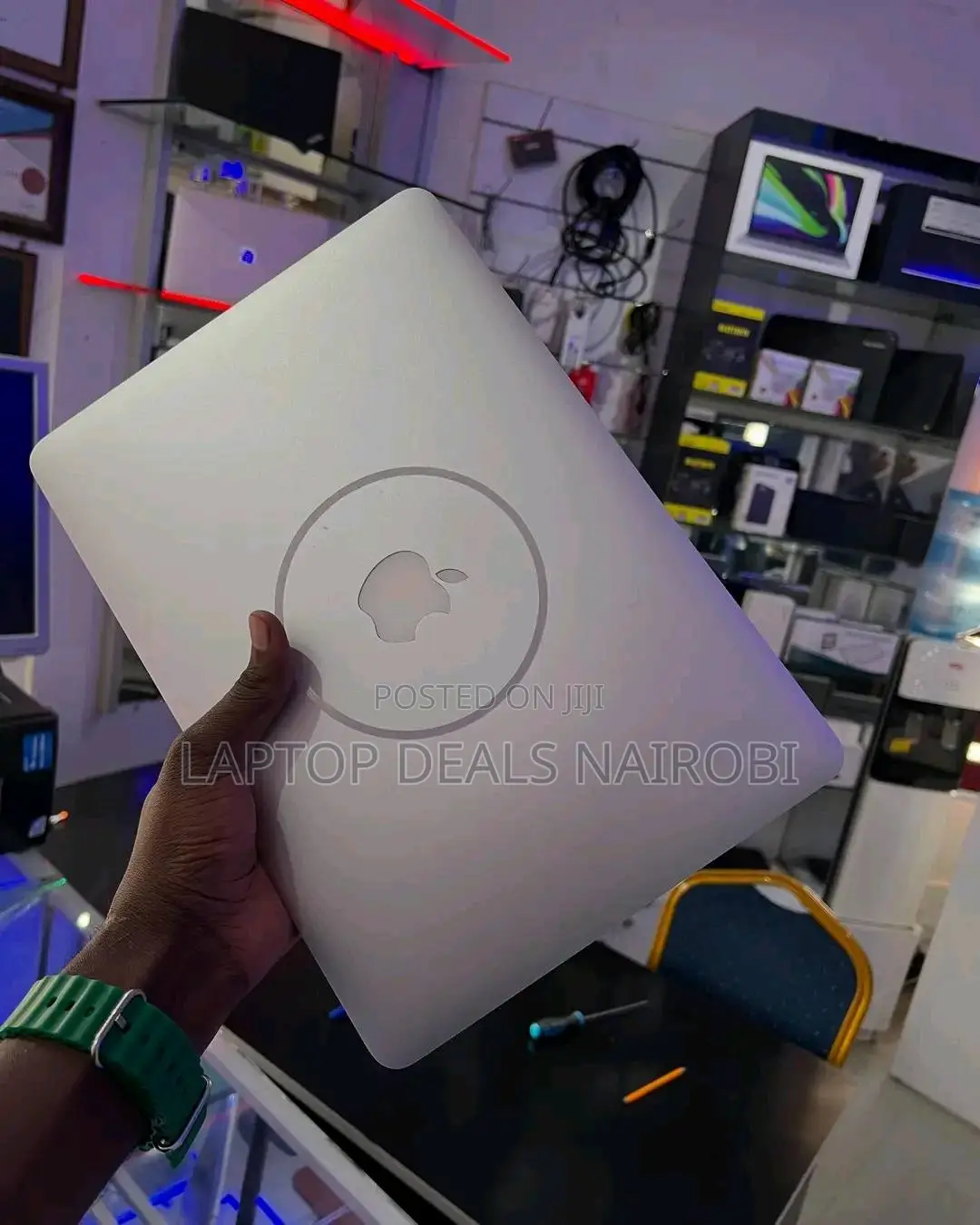 Laptop Apple MacBook Air 8GB Intel Core I5 SSD 128GB