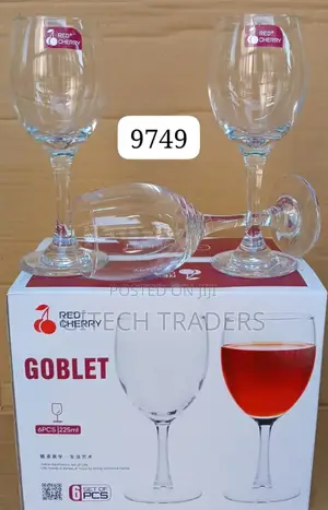 *Goblet 280ml Wine Glass