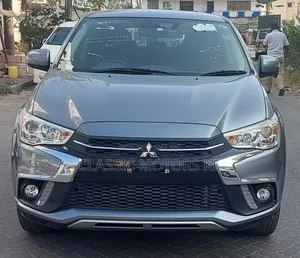 Mitsubishi RVR 2018 Gray