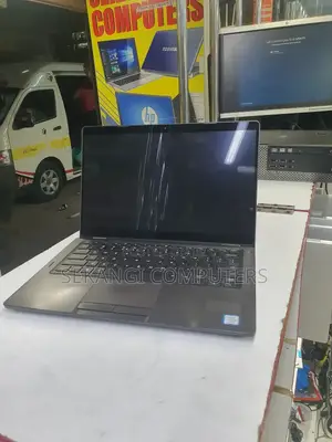 Laptop Dell Latitude 5300 8GB Intel Core I5 SSD 256GB