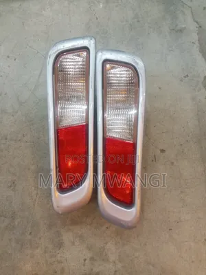 Outlander Rear Bumper Reflector