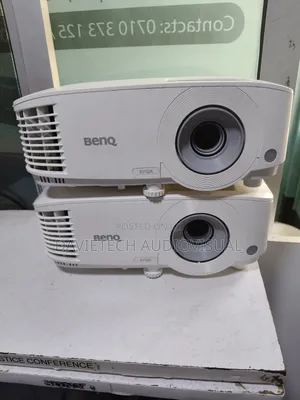 ##Benq Exuk Projectors, 4000 Lumen