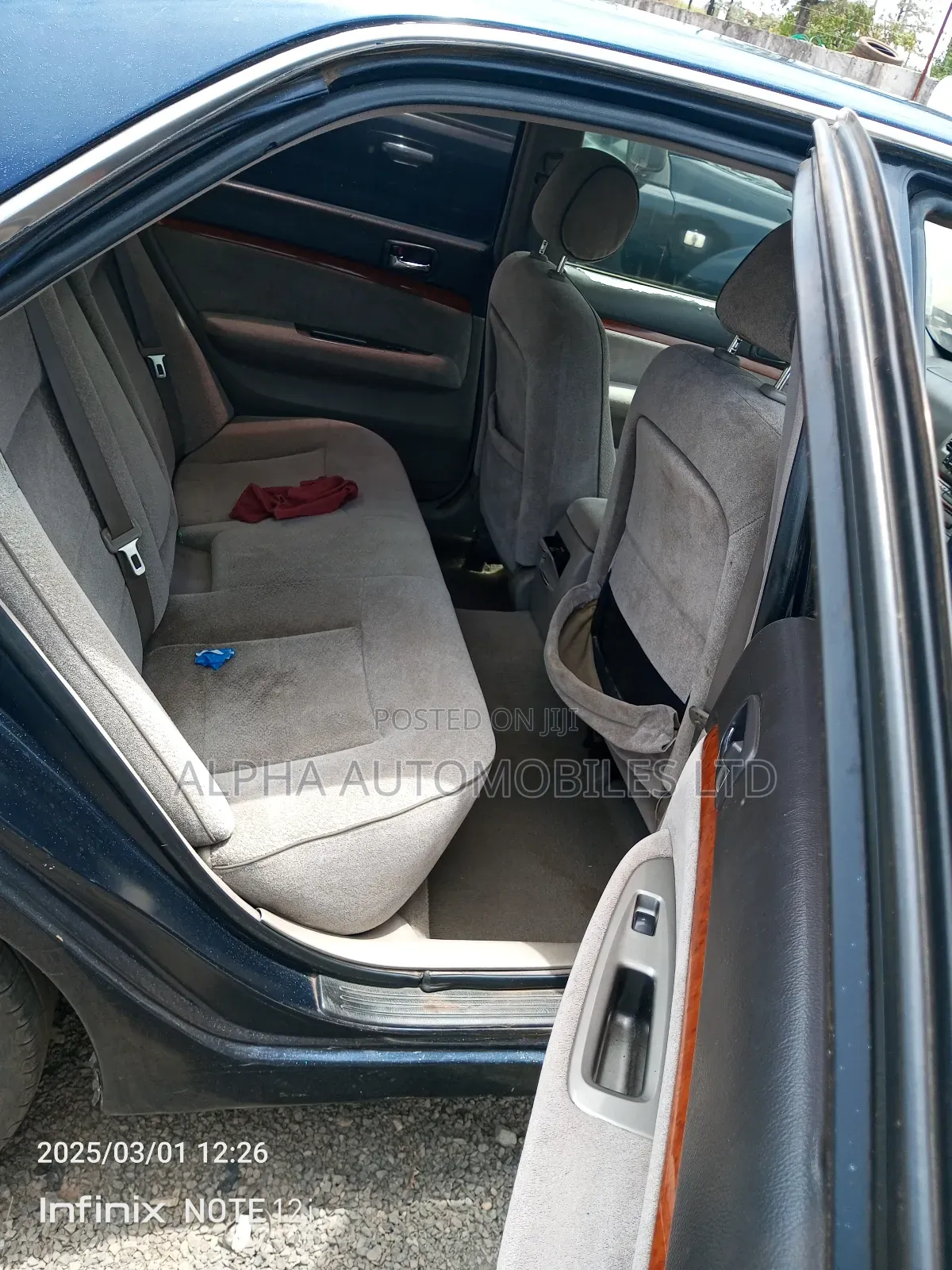 Toyota Mark II 2002 Blue