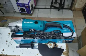 Makita Angle Grinder 2100w 9 Inches
